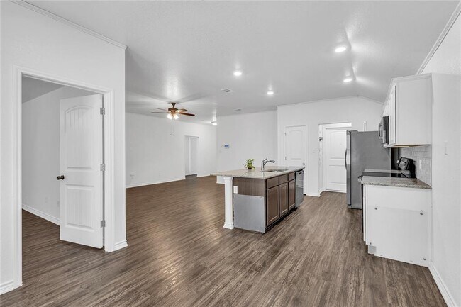 Foto del edificio - 1405 Jasper Gdn Ct