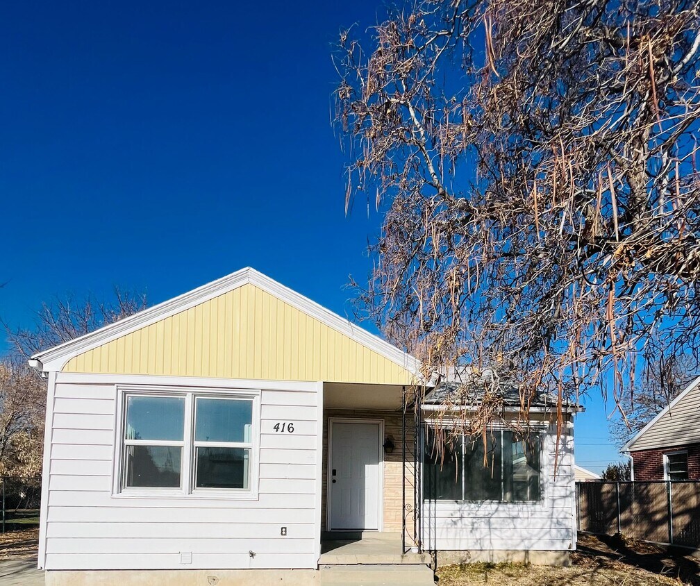 Primary Photo - 146 Cornell Dr