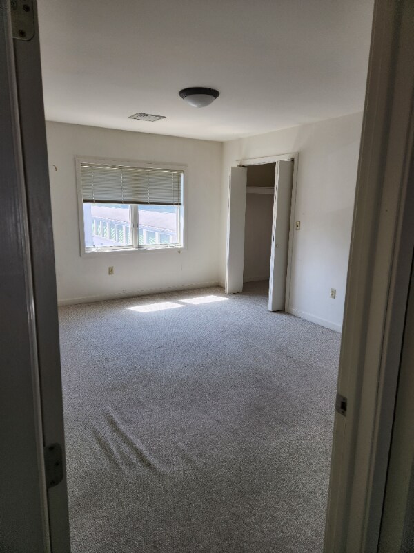 Foto del edificio - 3861 Derry St