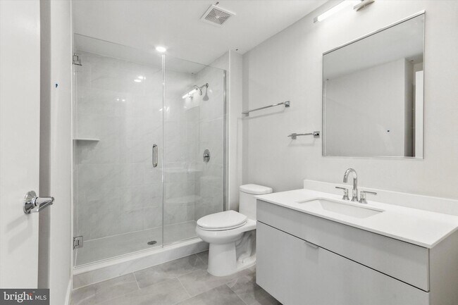 Building Photo - 3449 Scotts Ln
