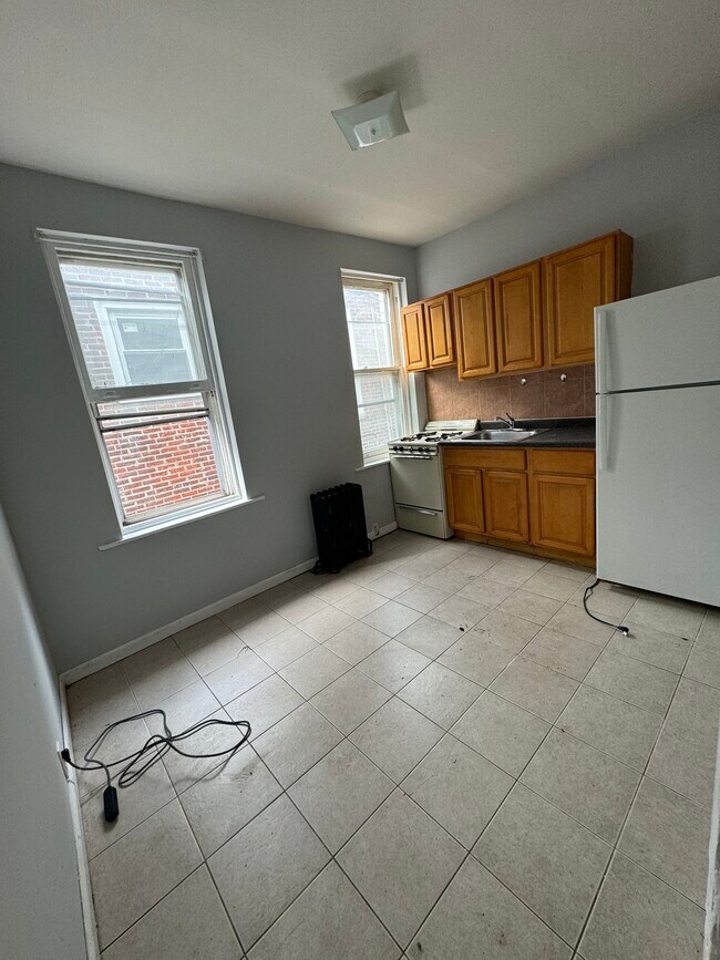 Foto del edificio - 4660 Castor Ave