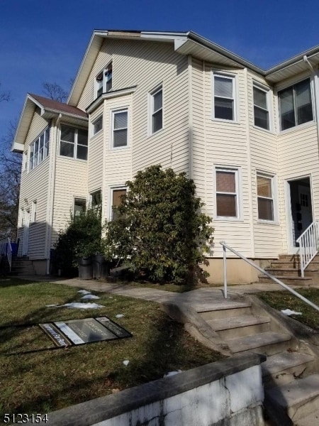 Foto del edificio - 44 E Passaic Ave