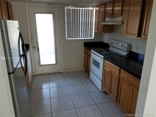 Foto del edificio - 11840 NE 19th Dr