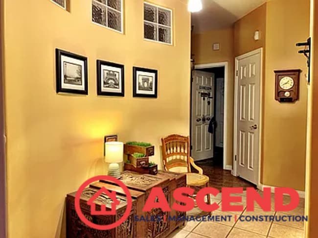 Foto del edificio - Captivating Home in Olive Dr Area!