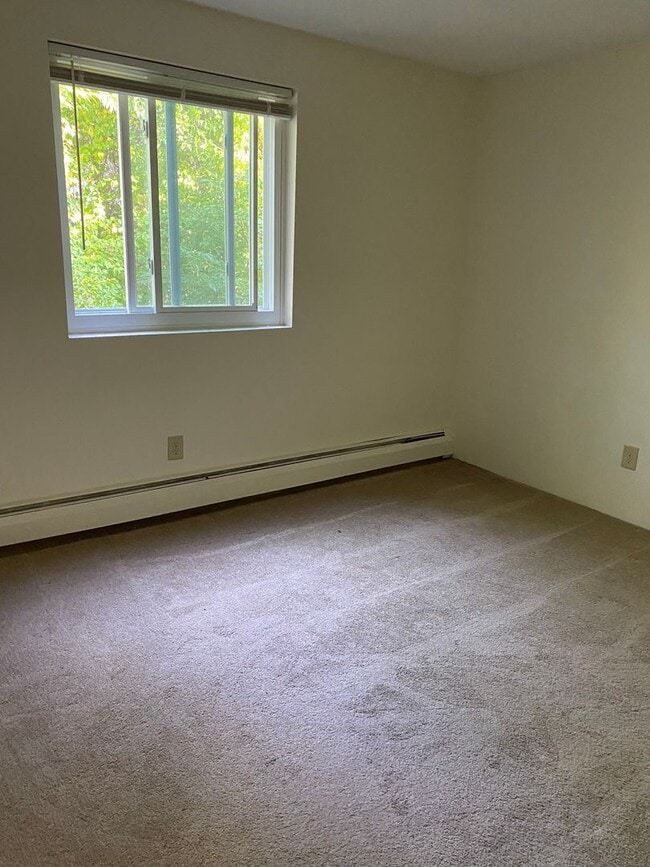 Interior Photo - Residences at Riverside