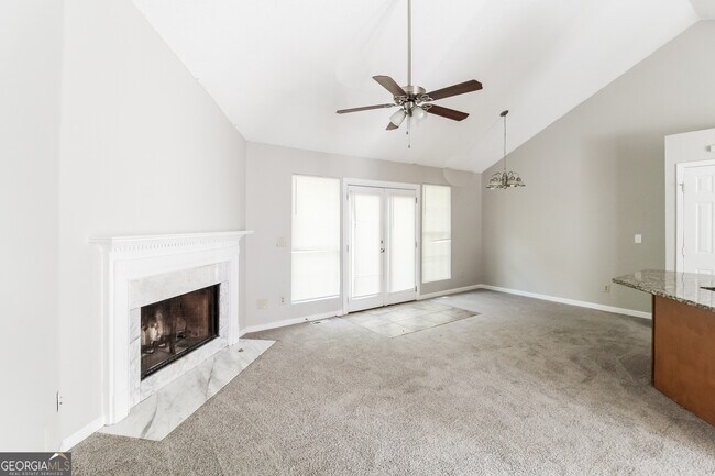 Foto del edificio - 4809 Shallow Farm Dr NE