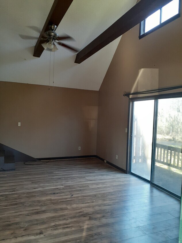 15 Perry Farm Rd SW, Cave Spring, GA 30124 House Rental in Cave