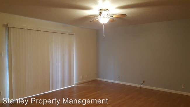 Building Photo - 2 br, 1 bath House - 1001 Roundtree Court