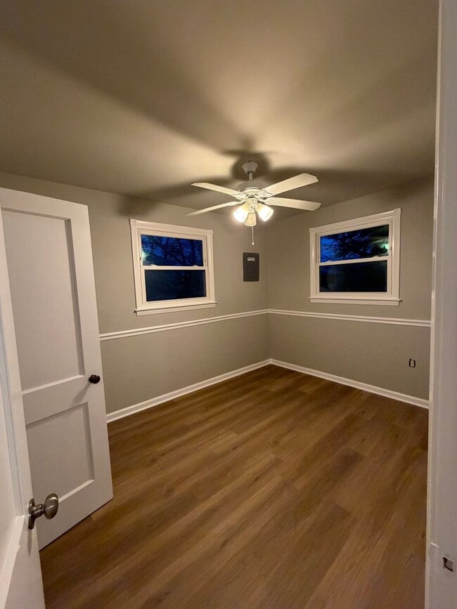 Building Photo - 808 Templecliff Rd