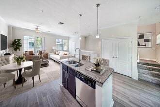 Building Photo - Midtown Delray