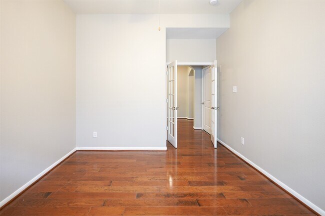 Foto del edificio - 28038 Emma Gardens Ln
