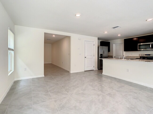 Building Photo - 5581 Logan Cave Ave
