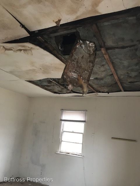 Foto del edificio - 2 br, 2 bath House - 3306 E 13th St