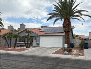 Building Photo - 4402 Cassandra Dr