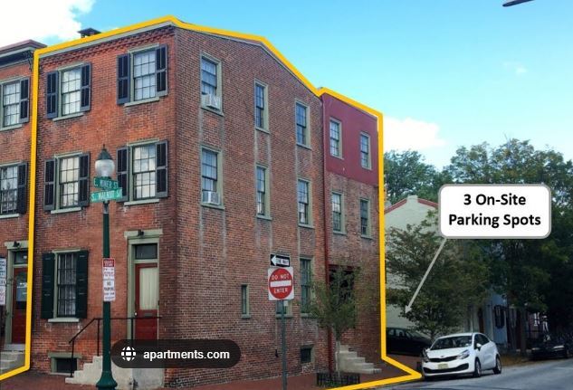 Exterior of Building - 31 S Walnut St