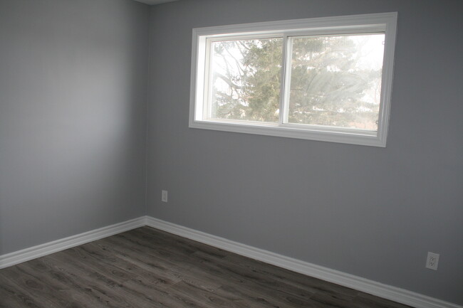Photo du bâtiment - 950 Eastlawn Av