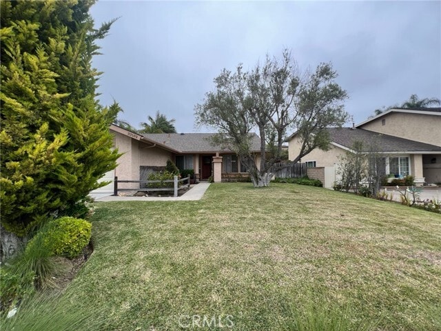 Building Photo - 33102 Elisa Dr