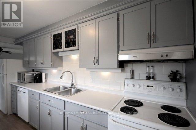 Building Photo - 48 Alice Ave