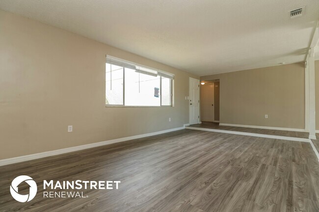 Building Photo - 3639 Rock Royal Dr