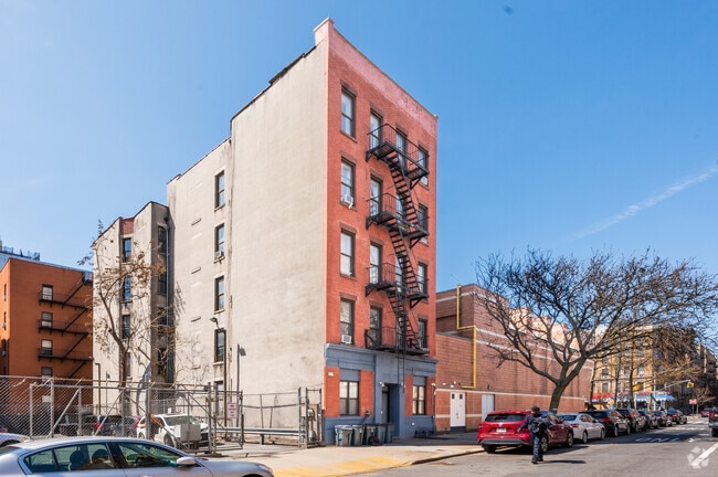 Building Photo - 66 W 138th St