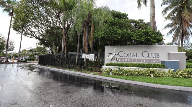 Foto del edificio - 15077 SW 103rd Terrace