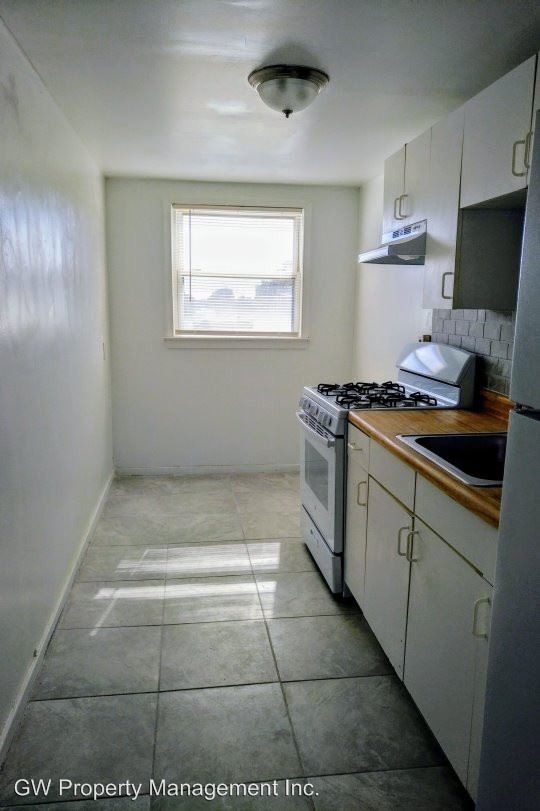 Building Photo - 7700 Gilbert St