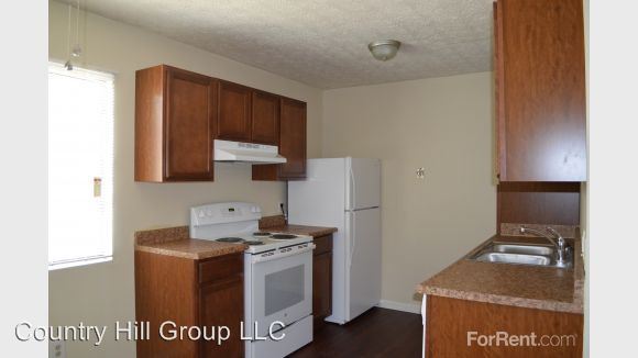Building Photo - 565 Schenkel Ln