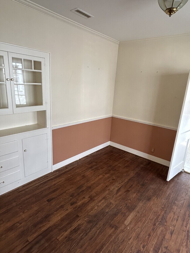 Foto del edificio - 715 Boulevard St