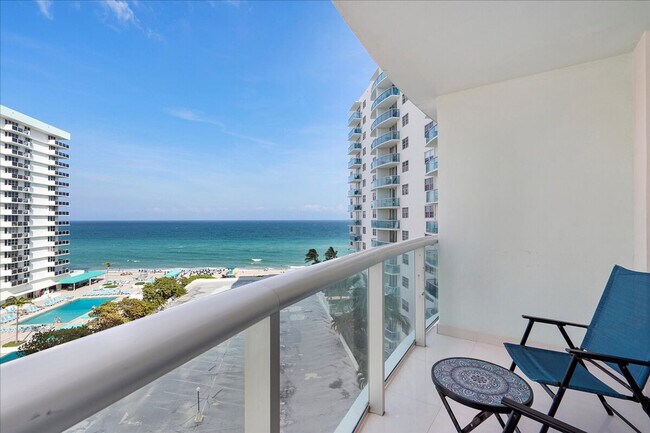 Building Photo - 3901 S Ocean Dr