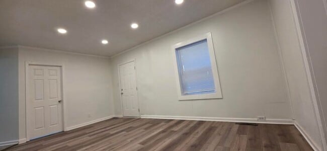 Building Photo - 3BD/2BA Home in Hickory
