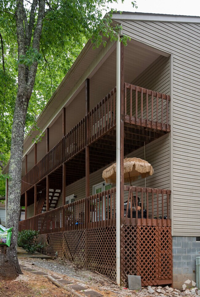 Loran Pointe Apartments for Rent Seneca, SC 1 Rentals