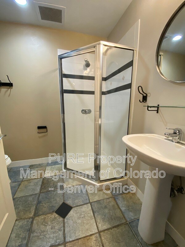 Foto del edificio - 1499 Blake St