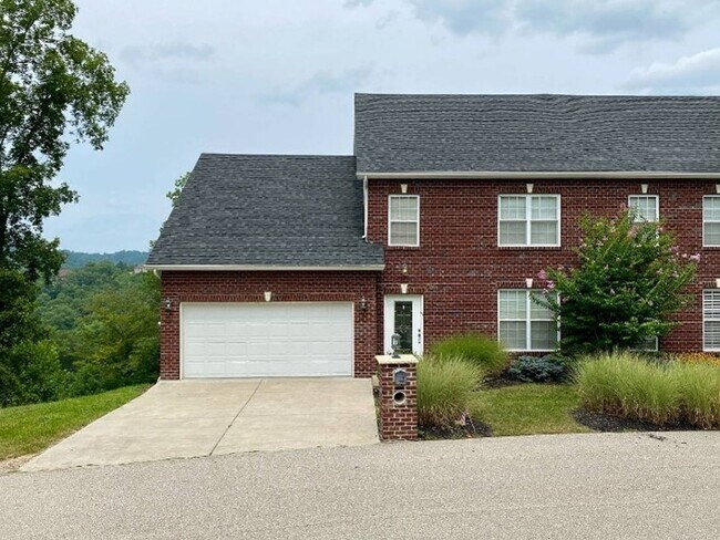 Building Photo - 63 Dolaron Ln