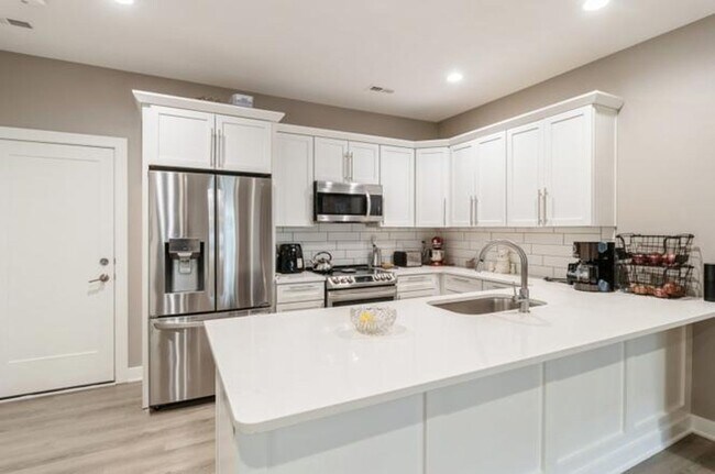 Foto del edificio - 3BR 2.5bath Townhome Available in Waukee