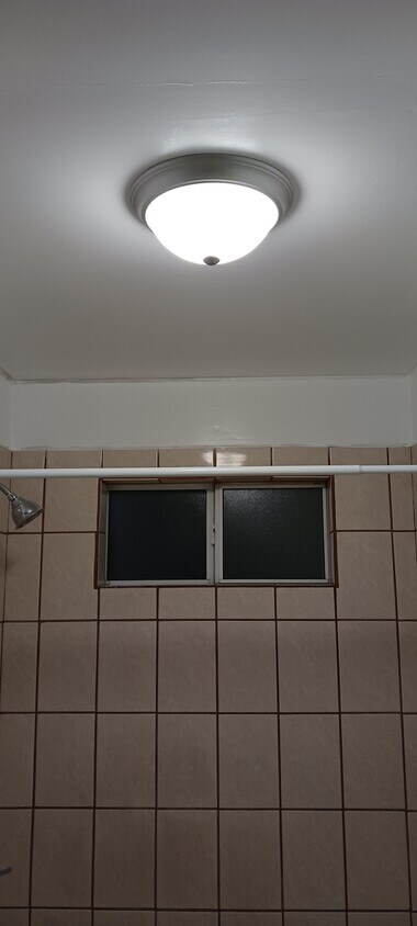 Foto principal - 3732 W 115th St