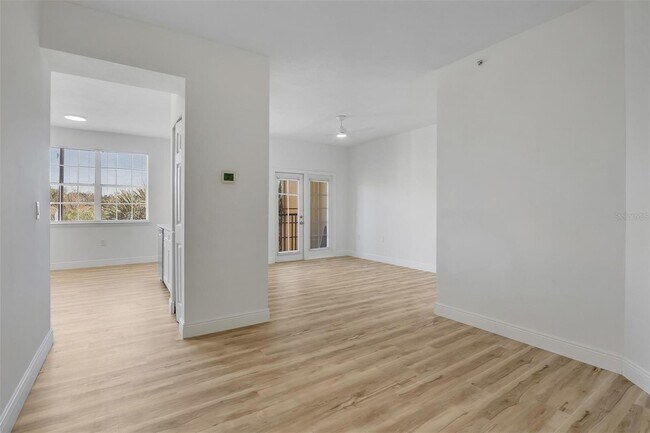 Building Photo - 10855 Windsor Walk Dr