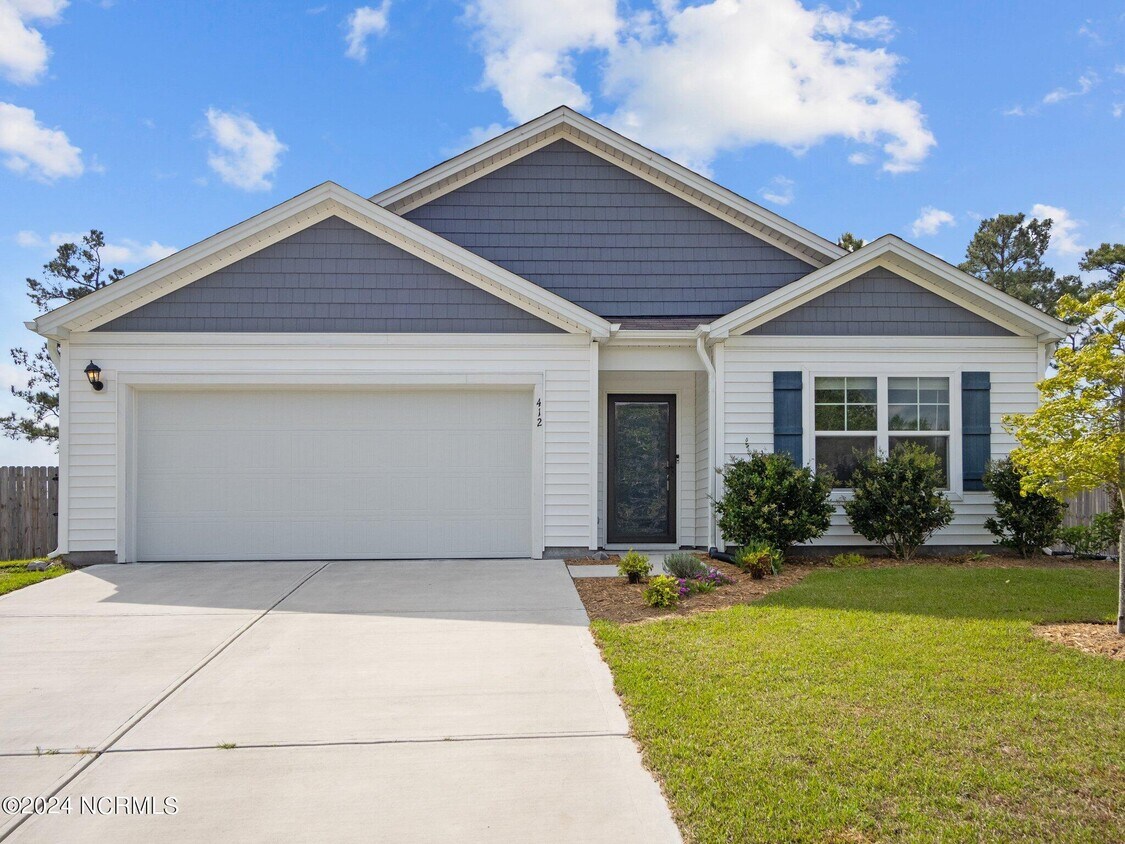 Foto principal - 412 High Ridge Ct