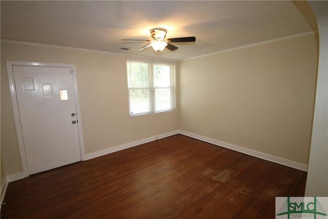 Foto del edificio - 2509 Wood Ave