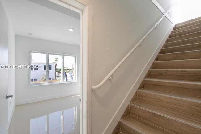 Photo - 25810 SW 144th Ave House