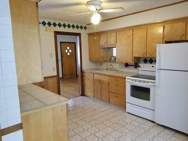 Foto del edificio - 4666 Grandview Ave NE