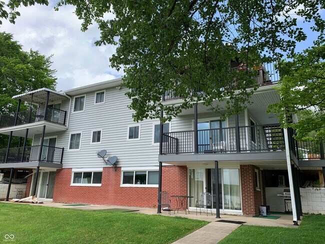 Foto del edificio - 9271 Mallard Dr