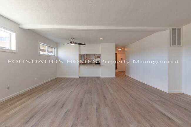 Building Photo - 1 br, 2 bath House - 50 Via Belardo APT 12