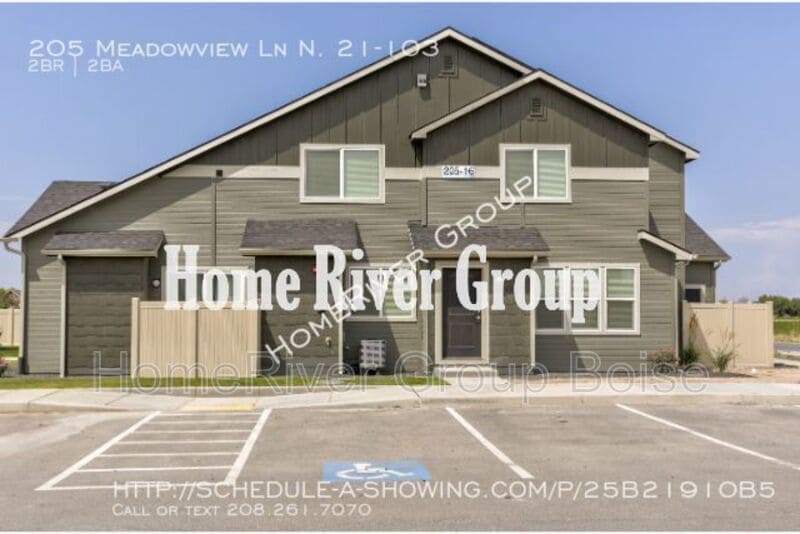Primary Photo - 205 Meadowview Ln N