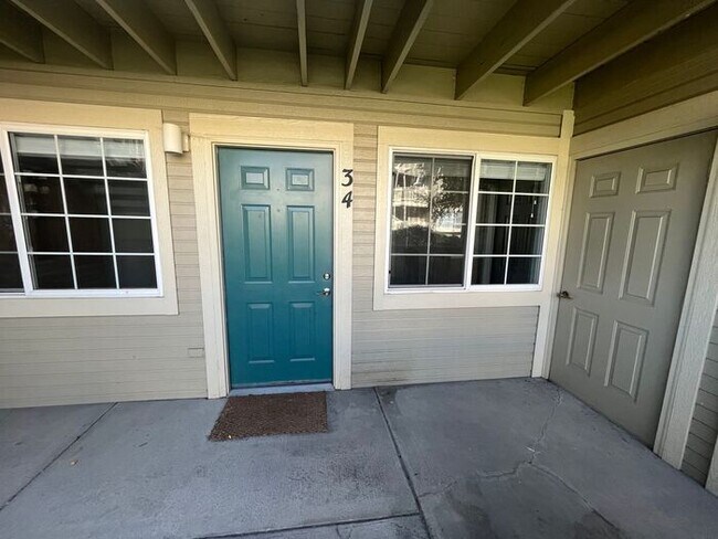Building Photo - Fantastic Condo in Central Fort Collins