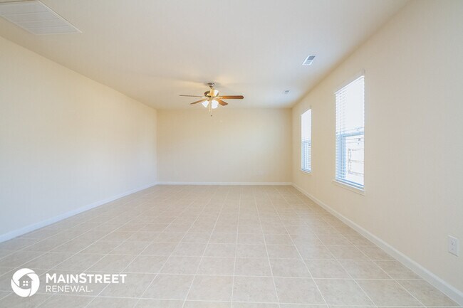 Building Photo - 3638 Stargell Dr