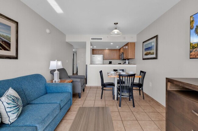 Foto del edificio - 1700 N Ocean Blvd