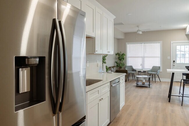 Foto del edificio - 3903 Winthrop Ave