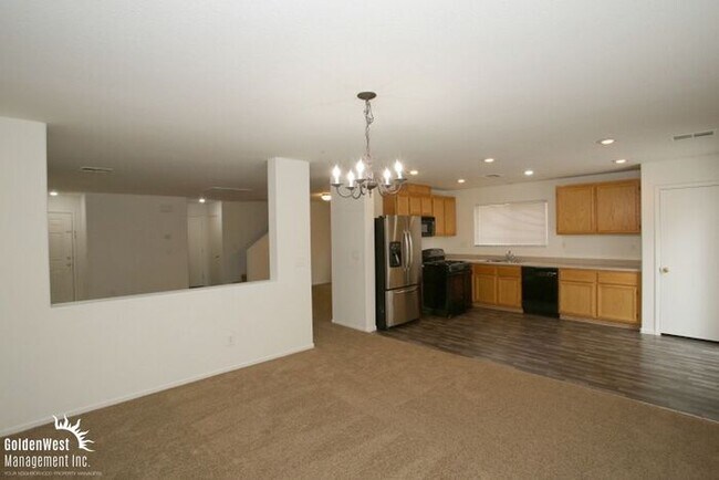 Foto del edificio - Beautiful 3Bdm 2.5Ba Home near Centennial ...
