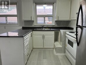 Building Photo - 23 Allanford Rd