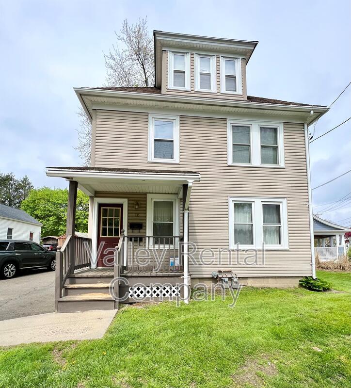 Primary Photo - 16 Bates St